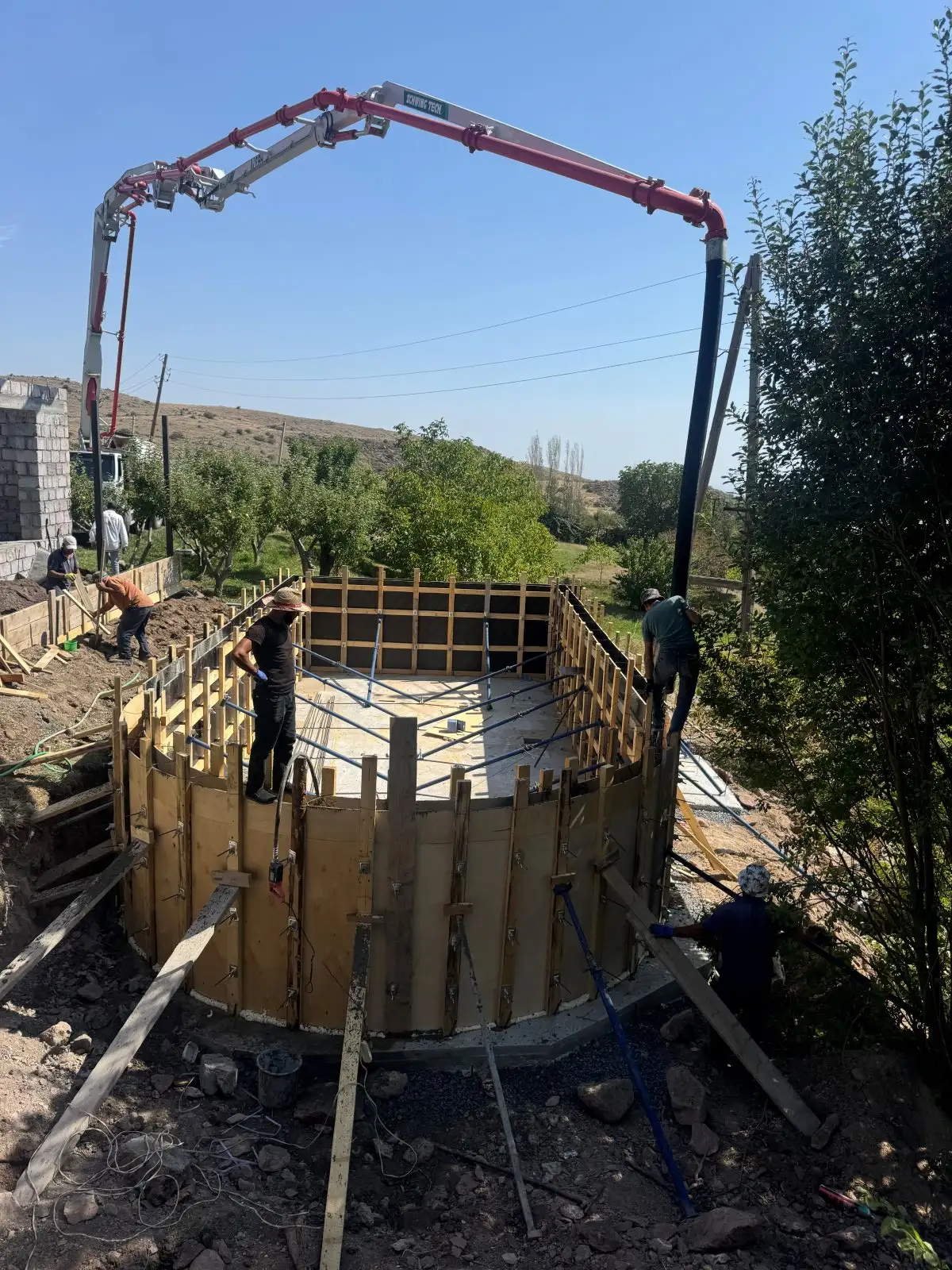 լողավազանի-նախագծի-իրականացում